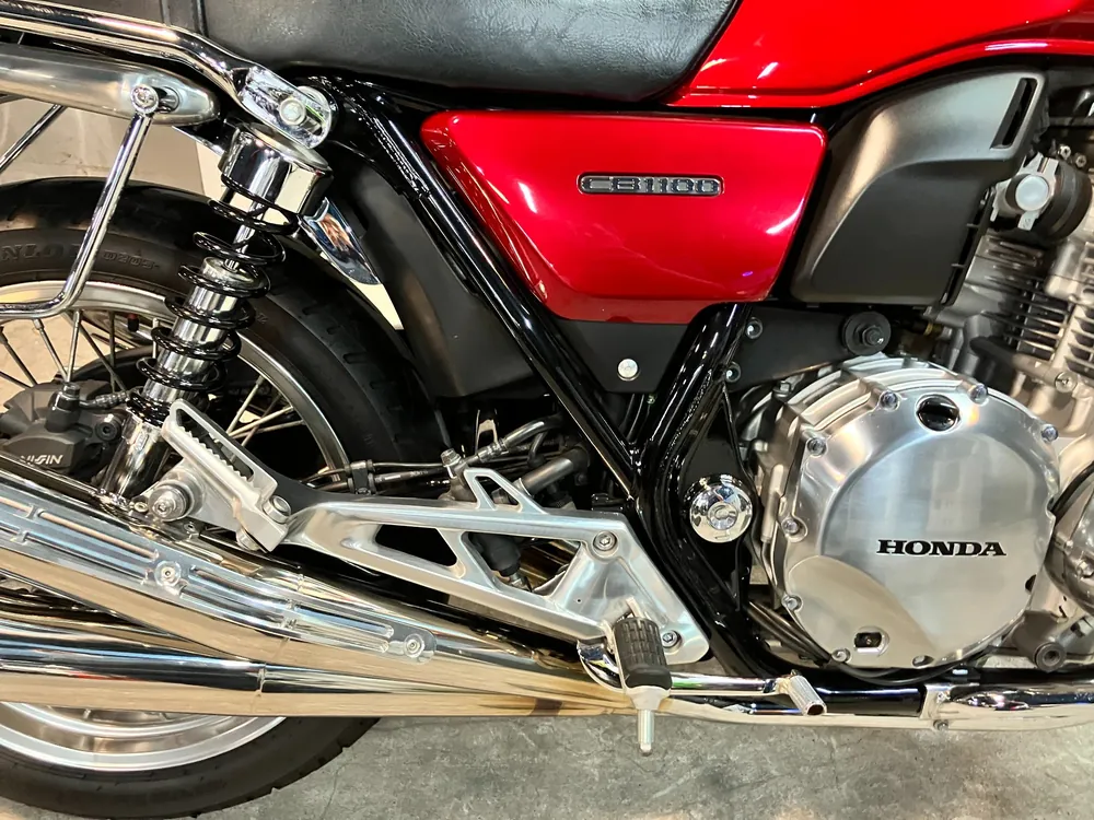 Honda CB1100F 2016, w red, фото 13