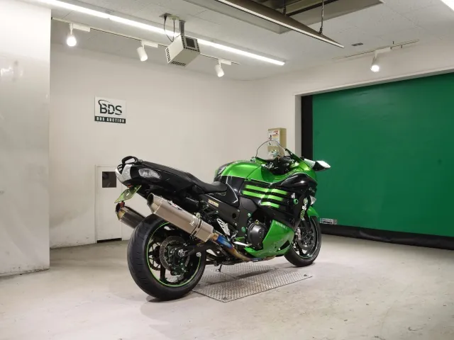 Kawasaki ZX-14RA 2016, black | green, фото 5