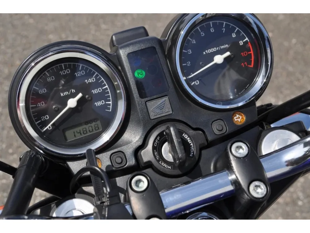Honda CB750 2005, белый, синий, фото 3