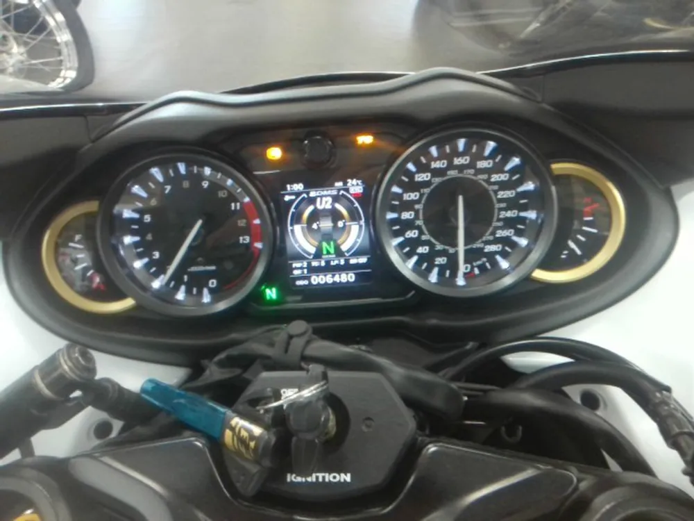 Suzuki Hayabusa 2021, белый, фото 3