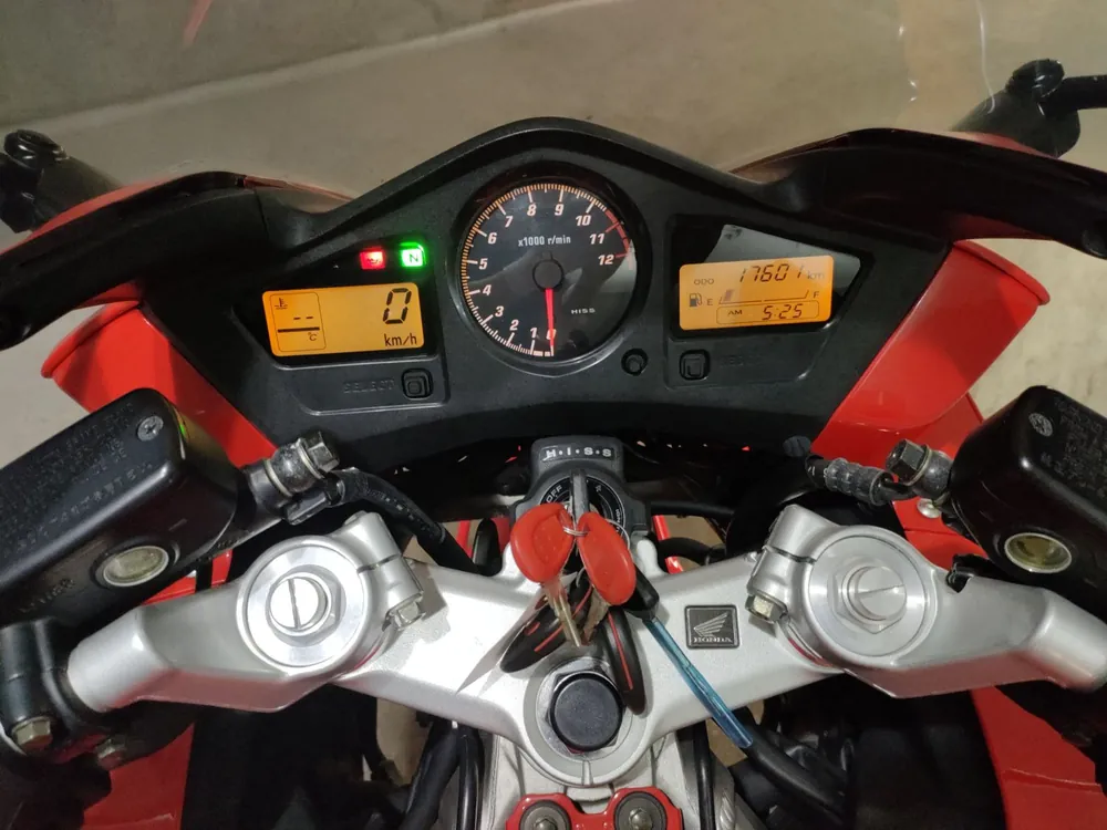 Honda VFR800 2005, красный, фото 5