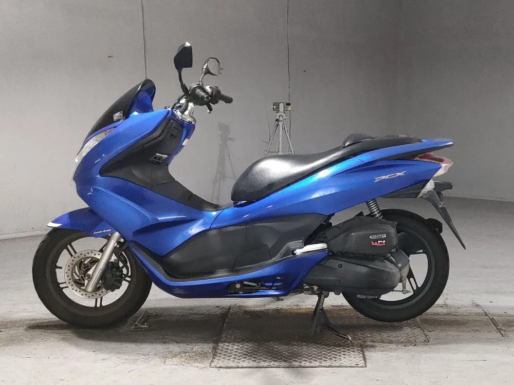 Honda PCX JF28 из Японии, фото 2