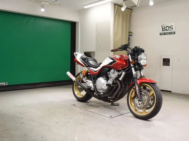 Honda CB400SB 2020, white | red, фото 3