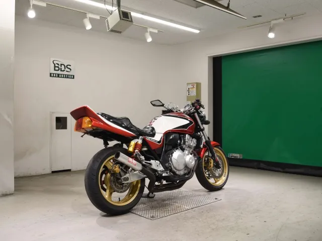 Honda CB400SB 2020, white | red, фото 5