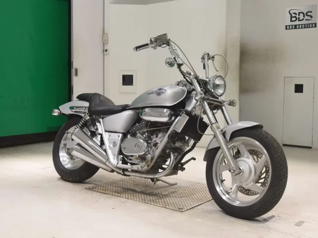 Honda V-Twin Magna 250, серебристый, фото 3