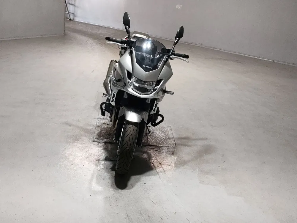 Honda CB1300 2021, серый, фото 3