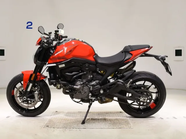 Ducati M937+ 2022, красный, фото 2