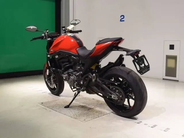 Ducati M937+ 2022, красный, фото 6