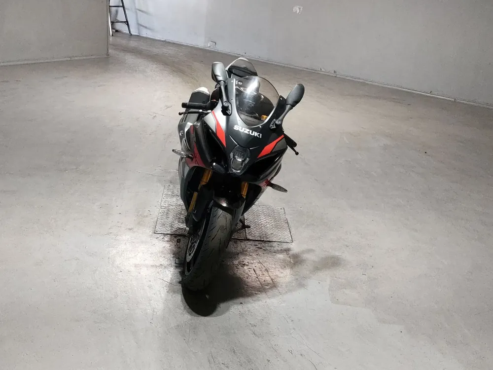Suzuki GSX-R1000R 2021, black / light brown, фото 3