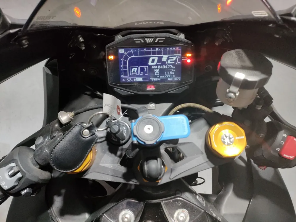 Suzuki GSX-R1000R 2021, black / light brown, фото 5