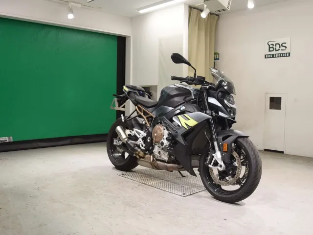 BMW S1000R 2024, серый, фото 3