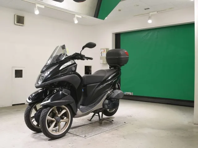 Yamaha Tricity 125, чёрный, фото 4