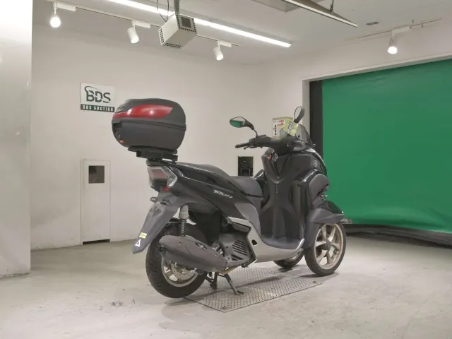 Yamaha Tricity 125, чёрный, фото 5
