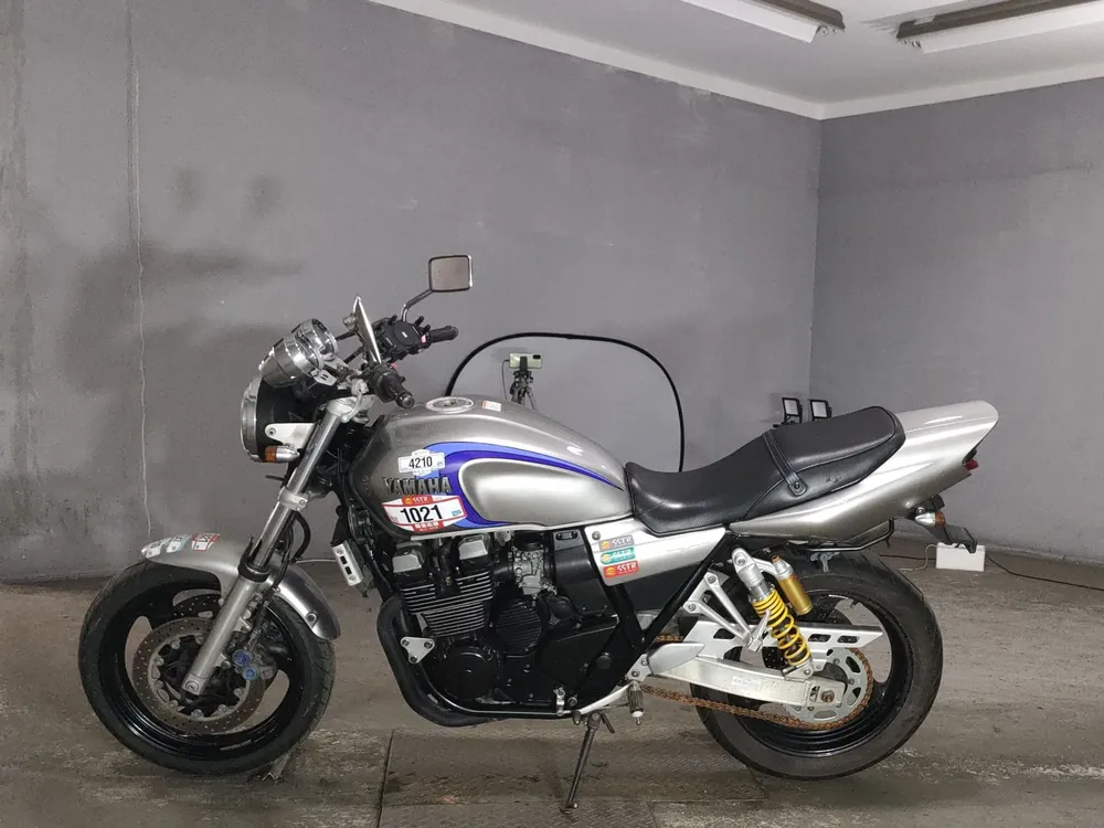 Yamaha XJR400R 2003, silver / blue, фото 2