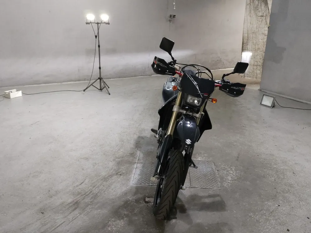 Suzuki DR-Z400SM 2011, чёрный, фото 3