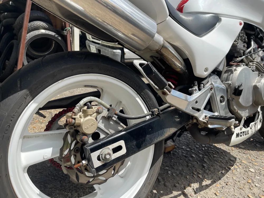 Honda Hornet 250, белый, фото 9