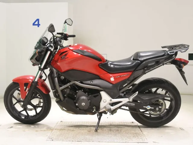 Honda NC700S 2012, красный, фото 2