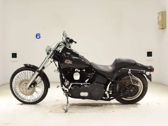 Harley-Davidson FXSTB1340 2010, чёрный, фото 2