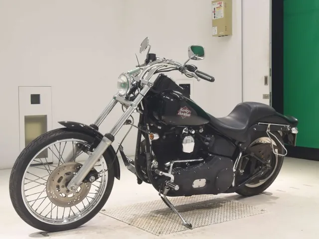Harley-Davidson FXSTB1340 2010, чёрный, фото 4