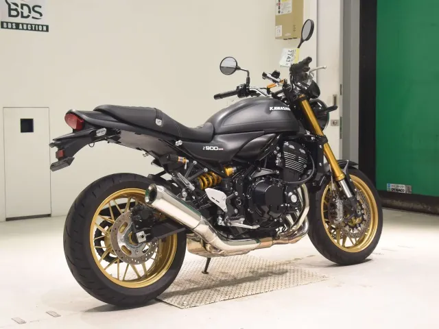 Kawasaki Z900RS 2025, matt black, фото 5
