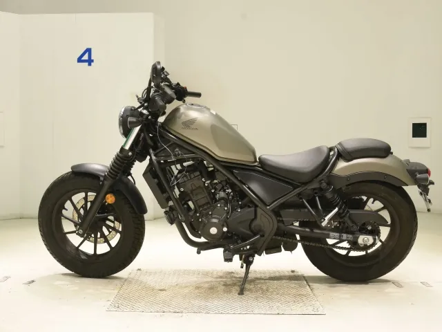 Honda Rebel 250, matt gun, фото 2