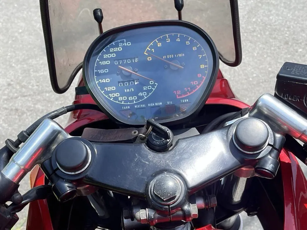 Suzuki GSX1100S Katana 1984, фото 10