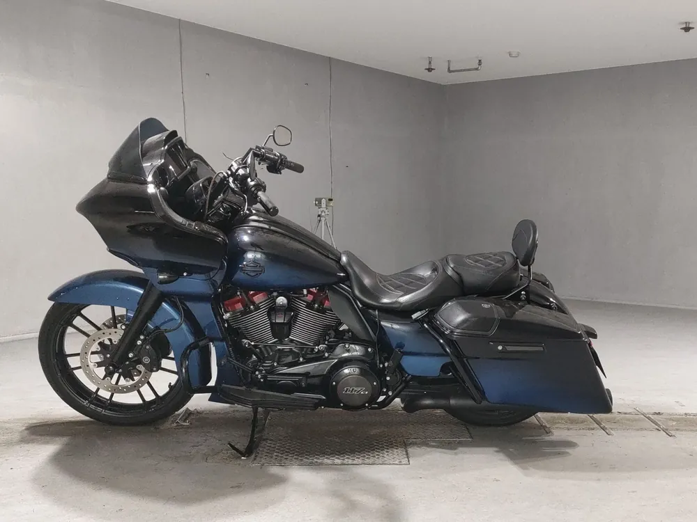 Harley-Davidson FLTRXSE1920CVO 2019, синий, фото 2