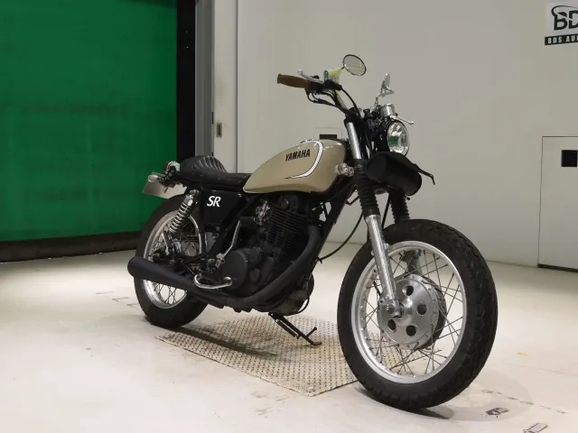 Yamaha SR400 1999, бежевый, фото 3