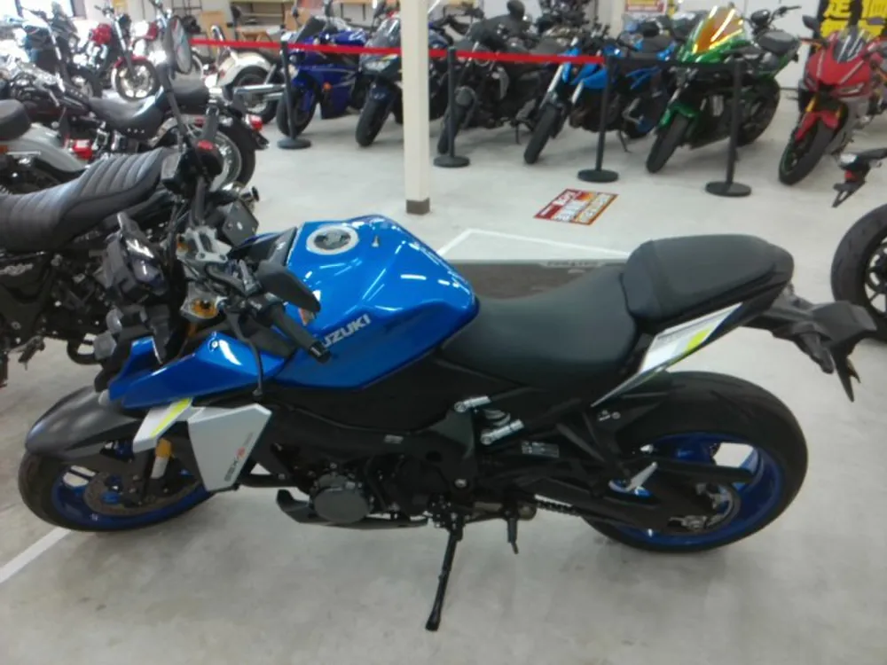 Suzuki GSX-S1000GX 2023, black/silver, фото 2