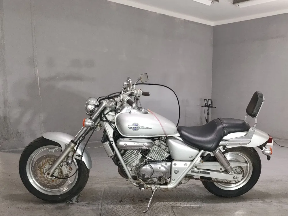 Honda V-Twin Magna 250, серебристый, фото 2