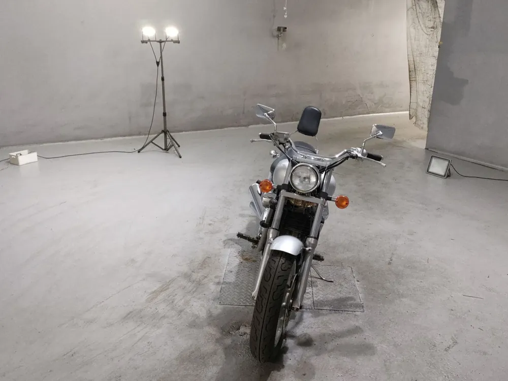 Honda V-Twin Magna 250, серебристый, фото 3