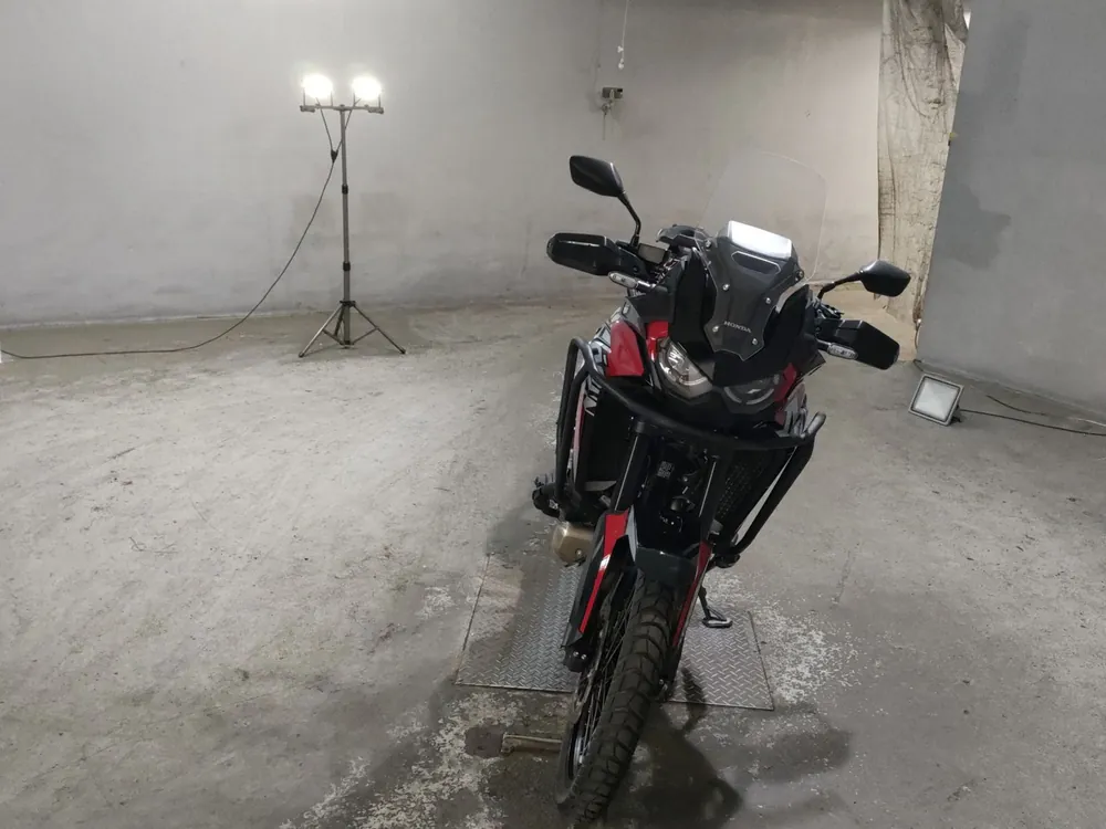 Honda CRF1100L 2022, black/red, фото 3
