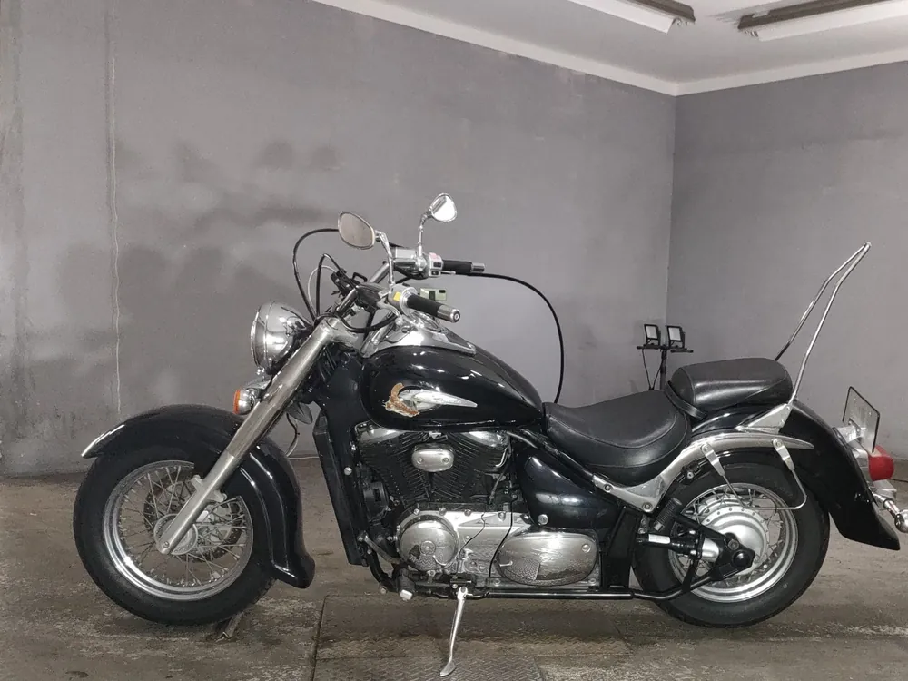 Suzuki Intruder 400 Classic из Японии, фото 2