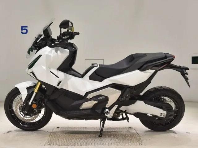 Honda X-ADV750 2026, белый, фото 2