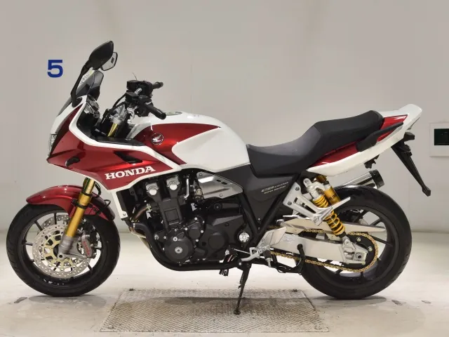 Honda CB1300 2026, white | red, фото 2