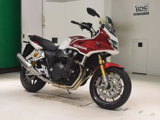 Honda CB1300 2026, white | red, фото 3
