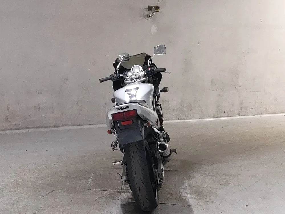 Yamaha FZ400 1997, серебристый, фото 4