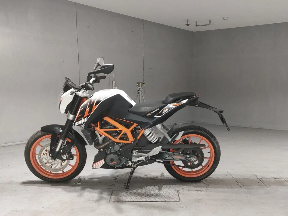 KTM 390 Duke 2016, белый, фото 2