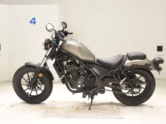 Honda Rebel 250, matt gun, фото 2