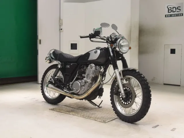 Yamaha SR400 Final Edition Limited 2022, серый, фото 3