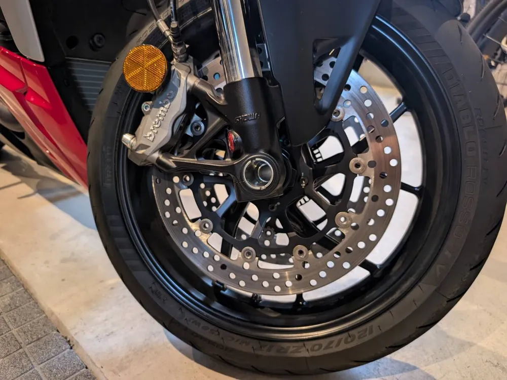 Ducati Streetfighter V2 2023, фото 9