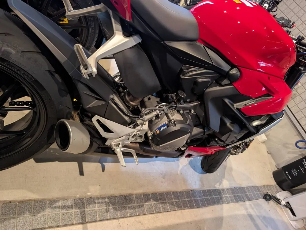 Ducati Streetfighter V2 2023, фото 7