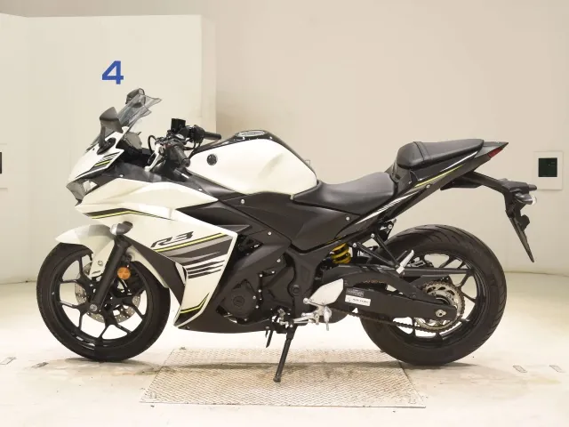 Yamaha MT-03 2017, белый, фото 2