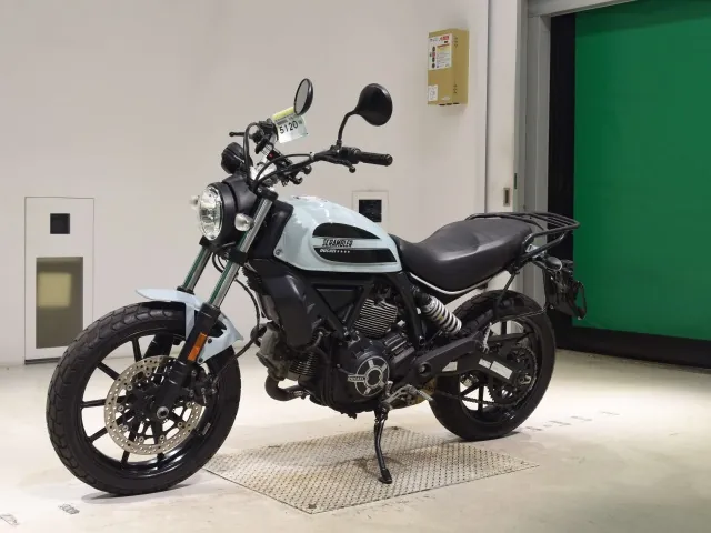 Ducati Scrambler Sixty2 2020, light blue, фото 4