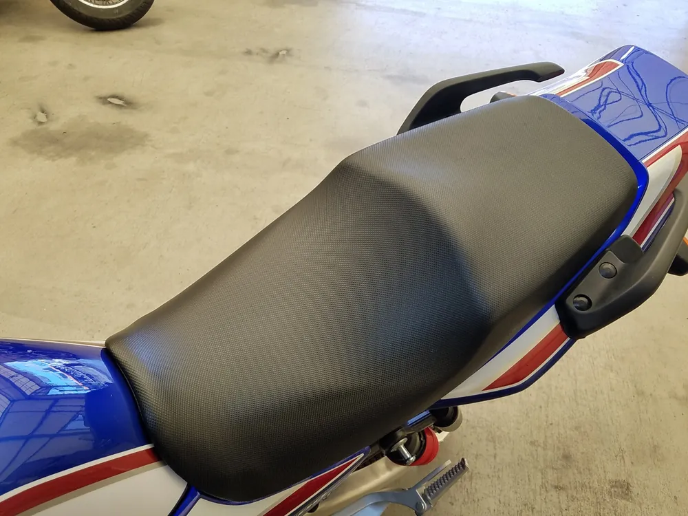 Honda CB400SB 2021, tricolor color, фото 10