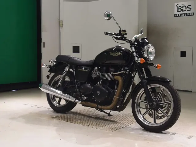 Triumph Bonneville 2010, чёрный, фото 3