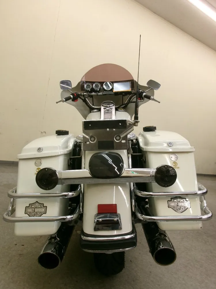 Harley-Davidson Road King Police FLHPE1450 из Японии, фото 9