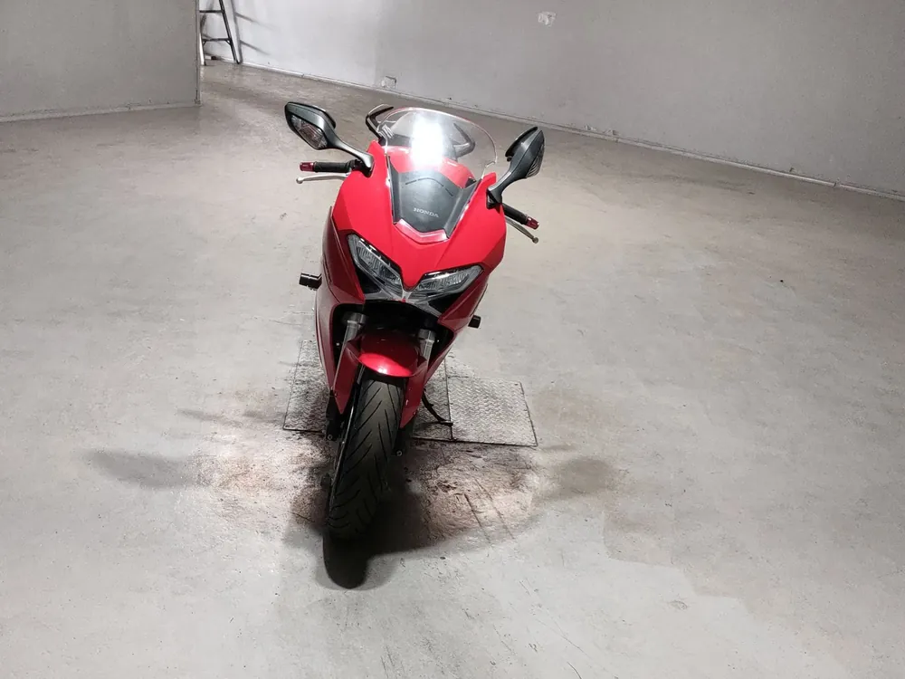 Honda VFR800F 2023, красный, фото 3