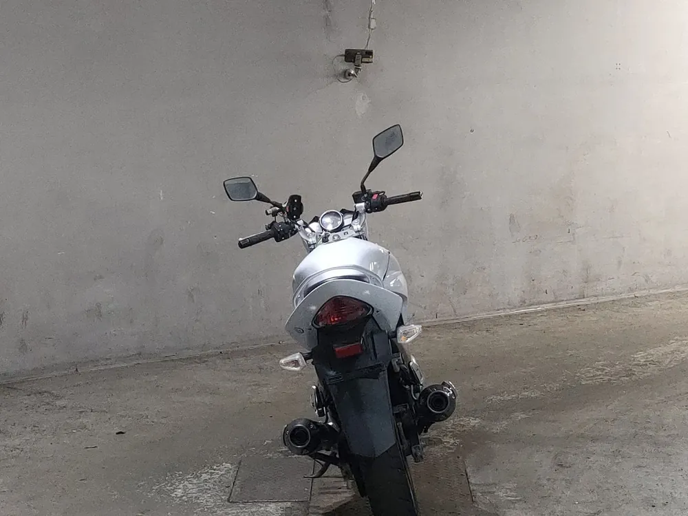 Suzuki GSR250S, белый, фото 4