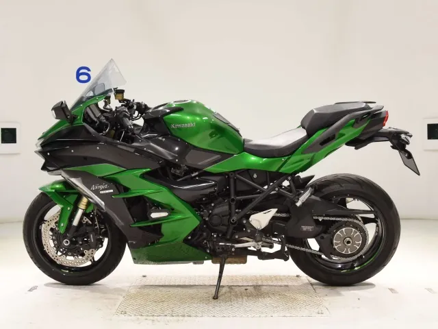 Kawasaki Ninja H2 SX 2018, black | green, фото 2